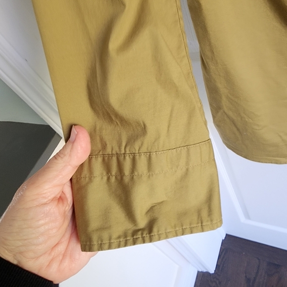 J. Crew Habadashery Classic button-up Ladies Shirt Olive Green Medium - Picture 5 of 7